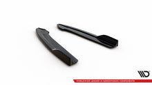 Carica l'immagine nel visualizzatore di Gallery, Splitter laterali posteriori V.8 con diffusore V.2 su Ford Focus ST