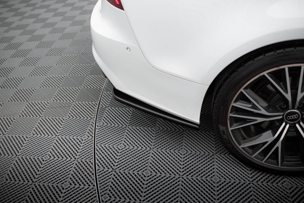 Splitter Laterali Posteriori compatibili con Audi A7 S-Line C7 Facelift (2014-2017)