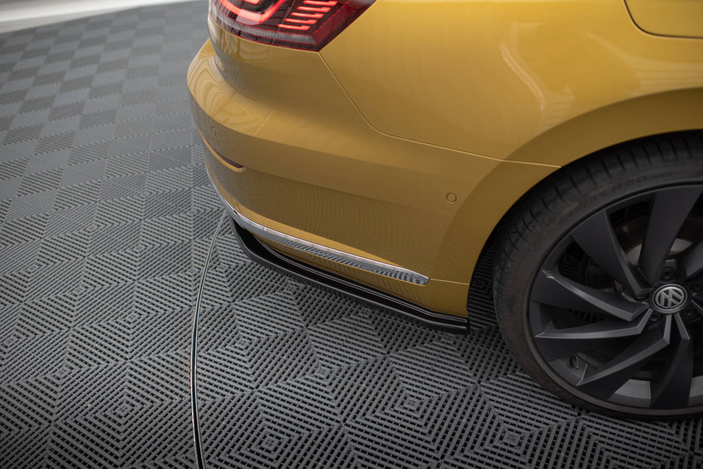 Splitter Laterali Posteriori compatibili con Volkswagen Arteon R-Line Mk1 (2017-2020)