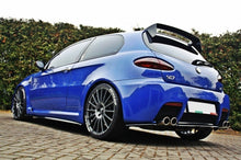 Carica l'immagine nel visualizzatore di Gallery, Diffusore Posteriore Alfa Romeo 147 GTA con barre verticali