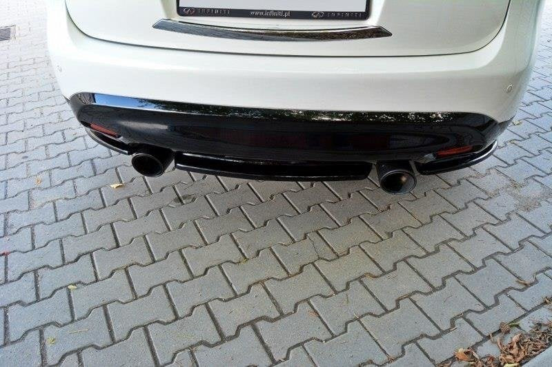 Splitter Posteriore Centrale Infiniti QX70