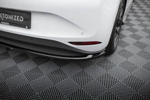 Carica l'immagine nel visualizzatore di Gallery, Splitter posteriore centrale Volkswagen ID.3 Mk1