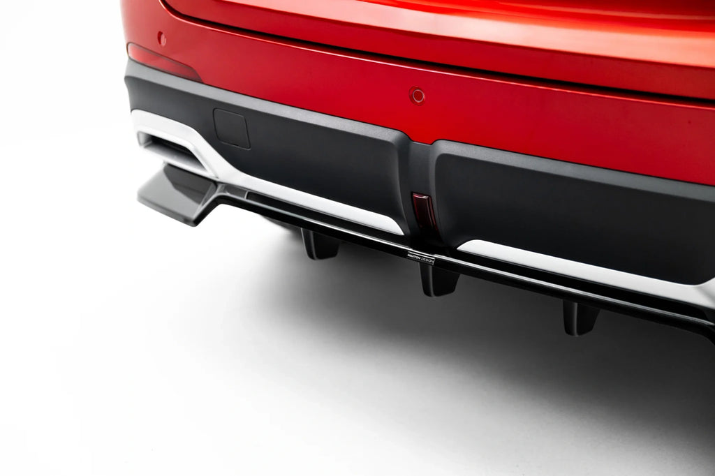 Splitter posteriore Maxton Design MG ZS Mk2 montato