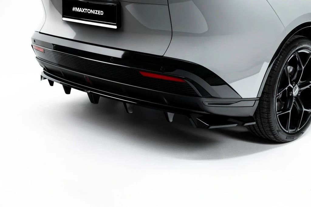 Splitter Posteriore Centrale (con barre verticali) compatibile con Mazda 6e Mk1 (2024-)