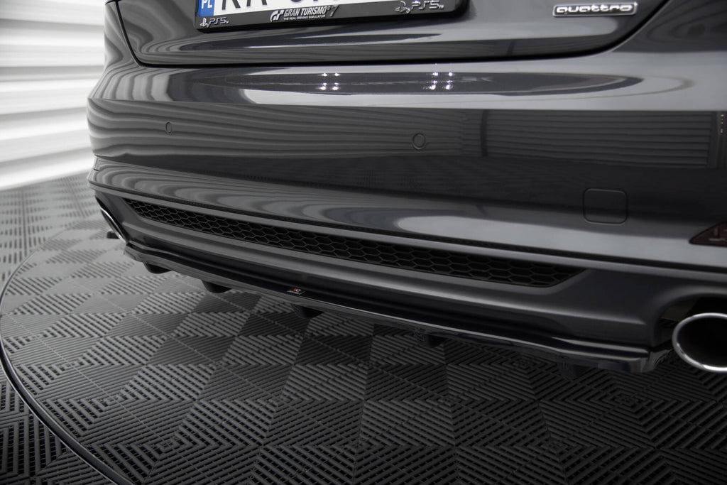 Splitter Posteriore Centrale con Barre Verticali compatibile con Audi A5 S-Line F5 (2017-2019)