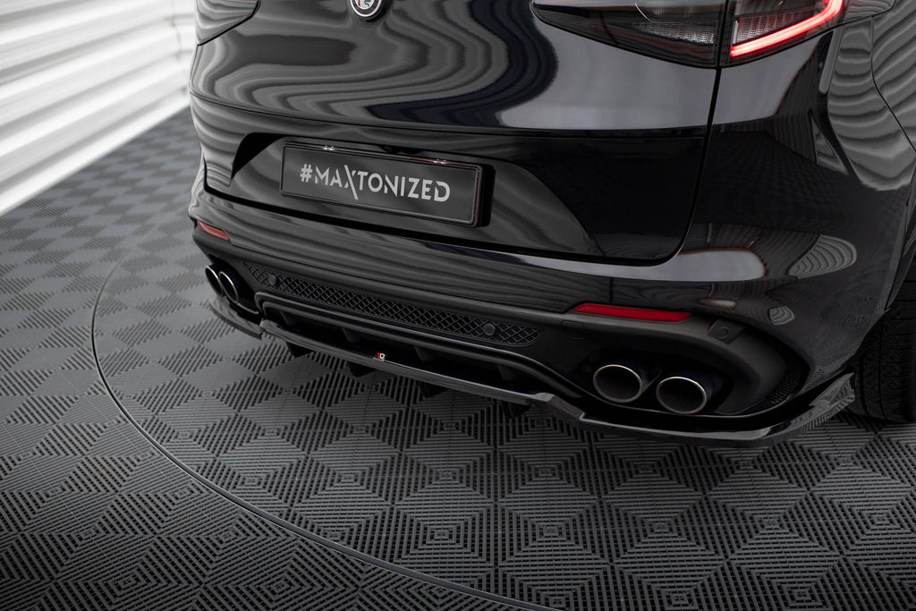 Splitter Posteriore Centrale con Barre Verticali Alfa Romeo Stelvio Quadrifoglio Mk1