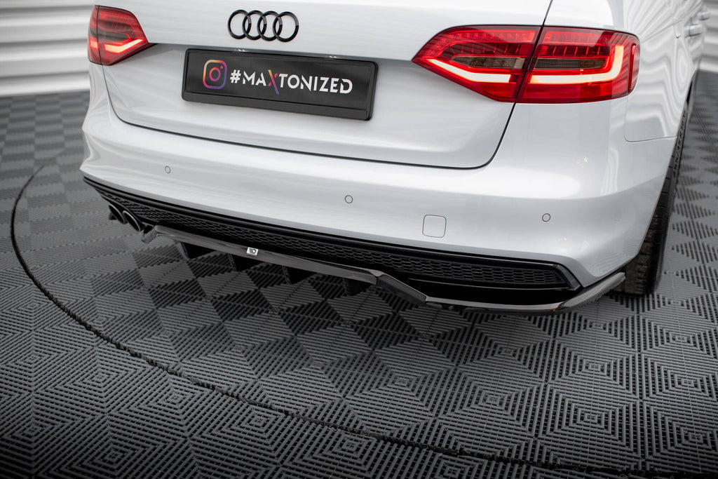 Splitter Posteriore Centrale con Barre Verticali Audi A4 Competition B8 Facelift Maxton Design