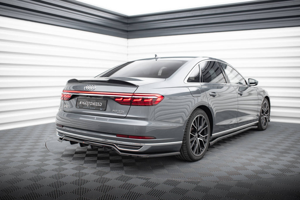 Splitter posteriore centrale con barre verticali Maxton Design Audi A8 D5