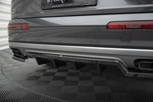 Load image into Gallery viewer, Splitter Posteriore Centrale con Barre Verticali Audi Q7 Mk2 Maxton Design