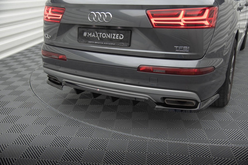 Splitter Posteriore Centrale con Barre Verticali Audi Q7 Mk2 Maxton Design