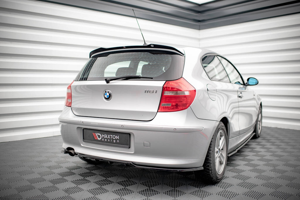 Splitter Posteriore Centrale con Barre Verticali BMW Serie 1 E81 Facelift Maxton Design