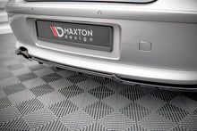 Carica l'immagine nel visualizzatore di Gallery, Splitter Posteriore Centrale con Barre Verticali BMW Serie 1 E81 Facelift Maxton Design