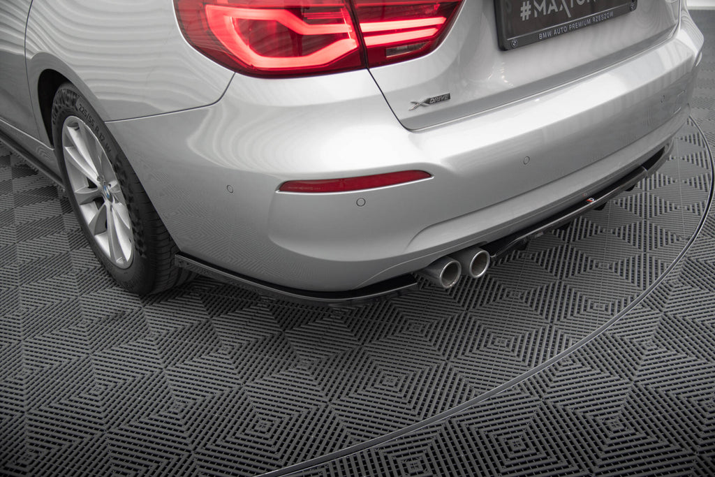 Splitter Posteriore Centrale con Barre Verticali BMW Serie 3 GT F34 Facelift
