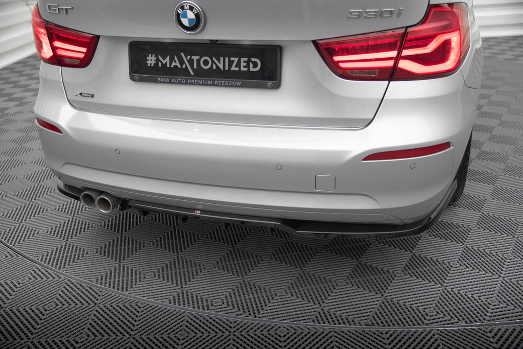 Splitter Posteriore Centrale con Barre Verticali BMW Serie 3 GT F34 Facelift