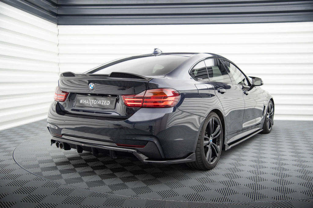 Splitter Posteriore Centrale con Barre Verticali BMW Serie 4 Coupé / Gran Coupé / Cabriolet M-Pack F32 / F36 / F33