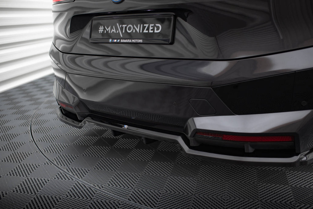 Dettaglio barre verticali splitter posteriore Maxton Design