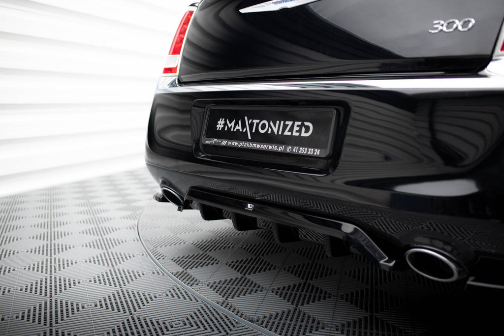 Splitter Posteriore Centrale con Barre Verticali Chrysler 300 Mk2