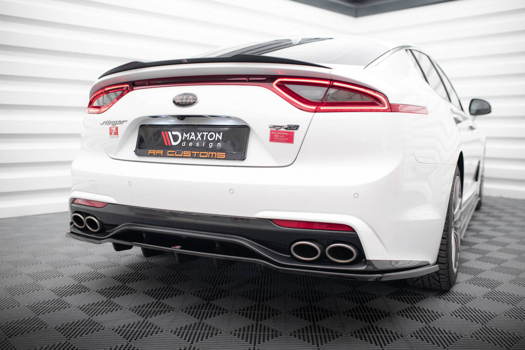 Splitter Posteriore Centrale con Barre Verticali Kia Stinger Mk1