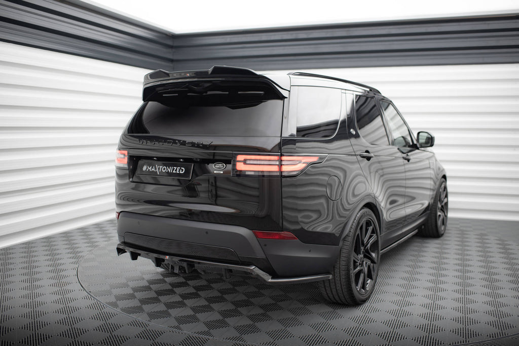 Splitter posteriore centrale con barre verticali Maxton Design Land Rover Discovery HSE Mk5