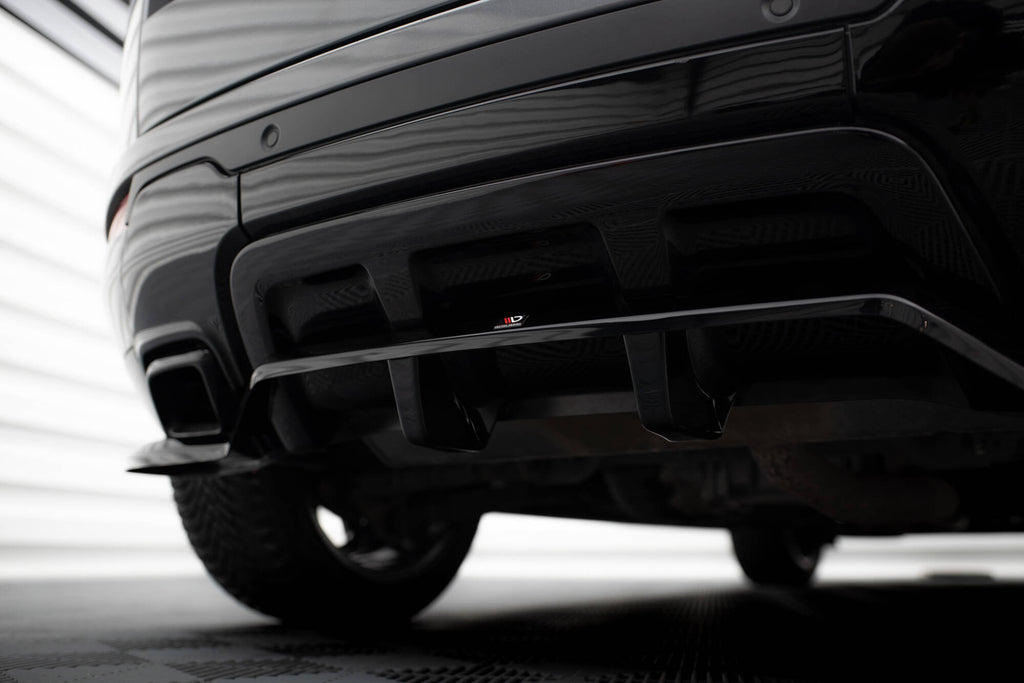 Splitter Posteriore Centrale con Barre Verticali Range Rover Evoque HSE Dynamic Mk1 Facelift Maxton Design