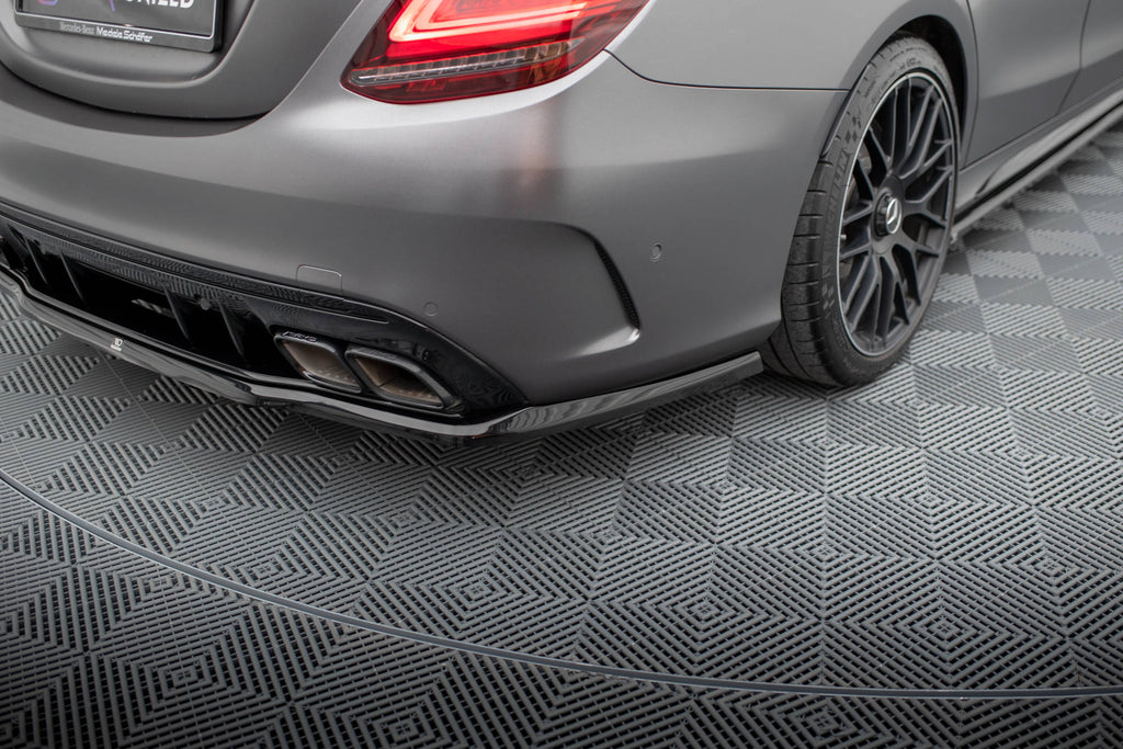 Splitter posteriore centrale con barre verticali Maxton Design Mercedes-AMG C63 W205 Facelift