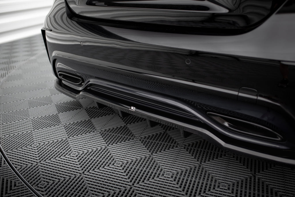 Splitter Posteriore Centrale con Barre Verticali Mercedes-Benz Classe A AMG-Line W176 facelift (2015-2018)