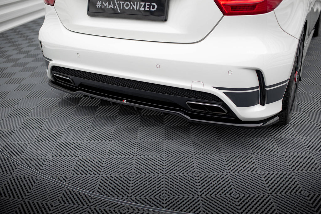 Splitter Posteriore Centrale con Barre Verticali Mercedes-Benz A45 AMG W176