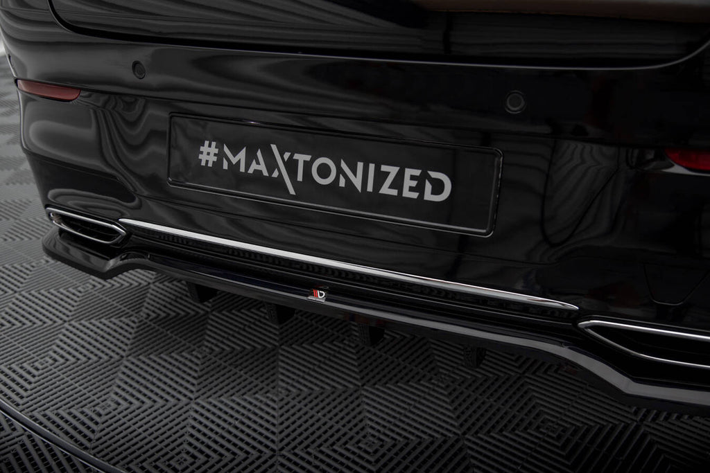 Splitter Posteriore Centrale con Barre Verticali Mercedes-Benz CLA Coupé C118 Maxton Design
