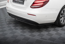Carica l'immagine nel visualizzatore di Gallery, Splitter Posteriore Centrale con Barre Verticali Mercedes-Benz Classe E Berlina / Station Wagon W213