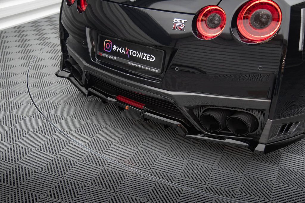 Splitter Posteriore Centrale con Barre Verticali Nissan GT-R R35 Facelift 2