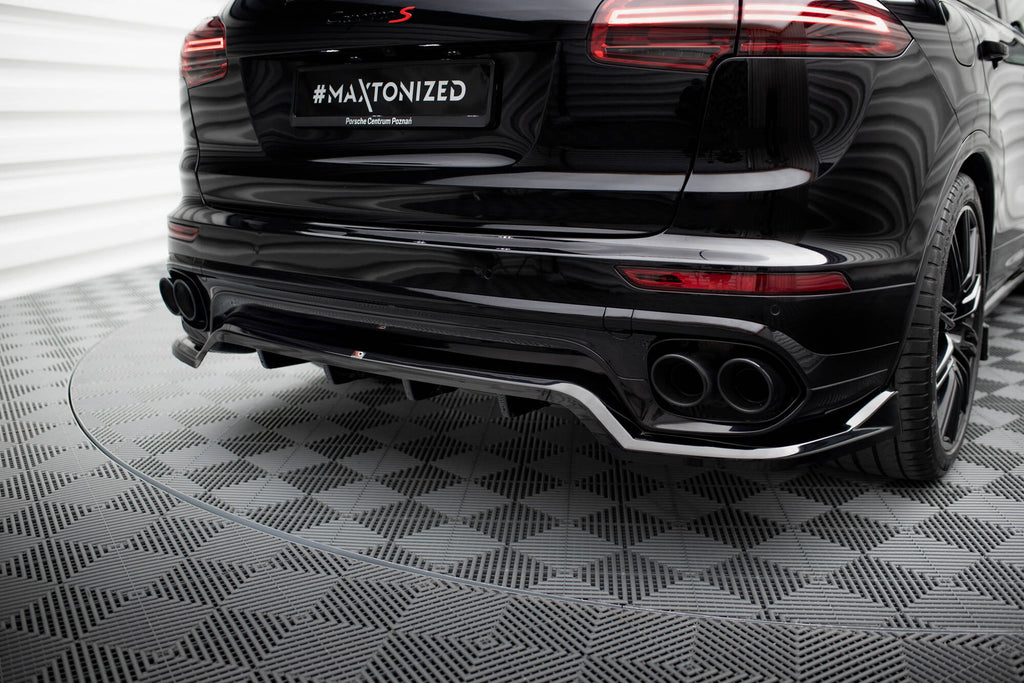 Splitter Posteriore Centrale con Barre Verticali Porsche Cayenne Mk2 Facelift