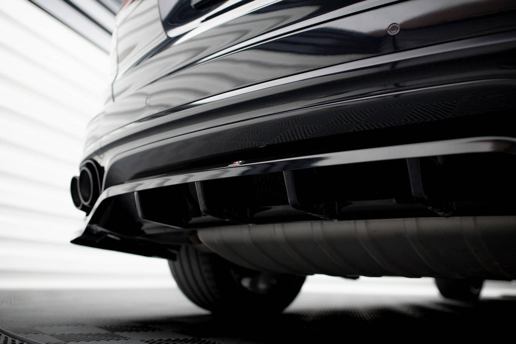 Splitter Posteriore Centrale con Barre Verticali Porsche Cayenne Mk2 Facelift