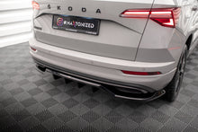 Carica l'immagine nel visualizzatore di Gallery, Splitter Posteriore Centrale con barre verticali Skoda Karoq Sportline Mk1 Facelift