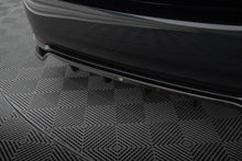 Carica l'immagine nel visualizzatore di Gallery, Splitter Posteriore Centrale con Barre Verticali Toyota Avensis Berlina Mk3 Facelift Maxton Design
