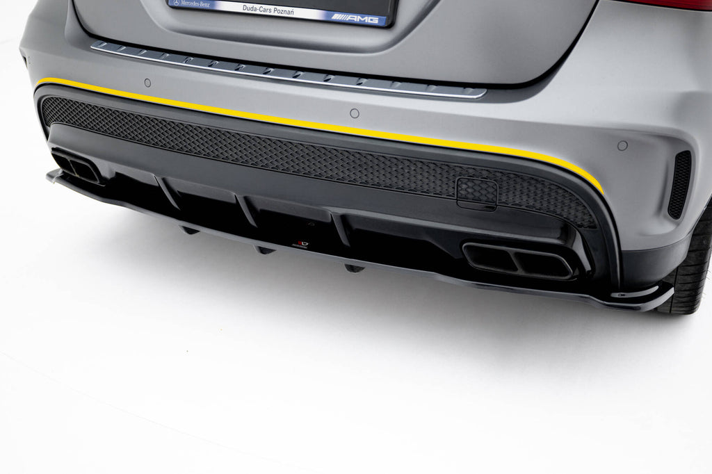 Splitter Posteriore Centrale V.1 con Barre Verticali compatibile con Mercedes-Benz GLA 45 AMG X156 (2014-2017)