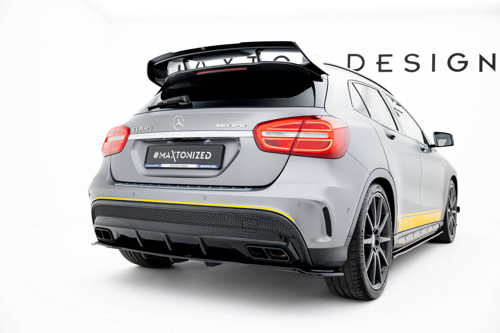 Splitter Posteriore Centrale V.1 con Barre Verticali compatibile con Mercedes-Benz GLA 45 AMG X156 (2014-2017)