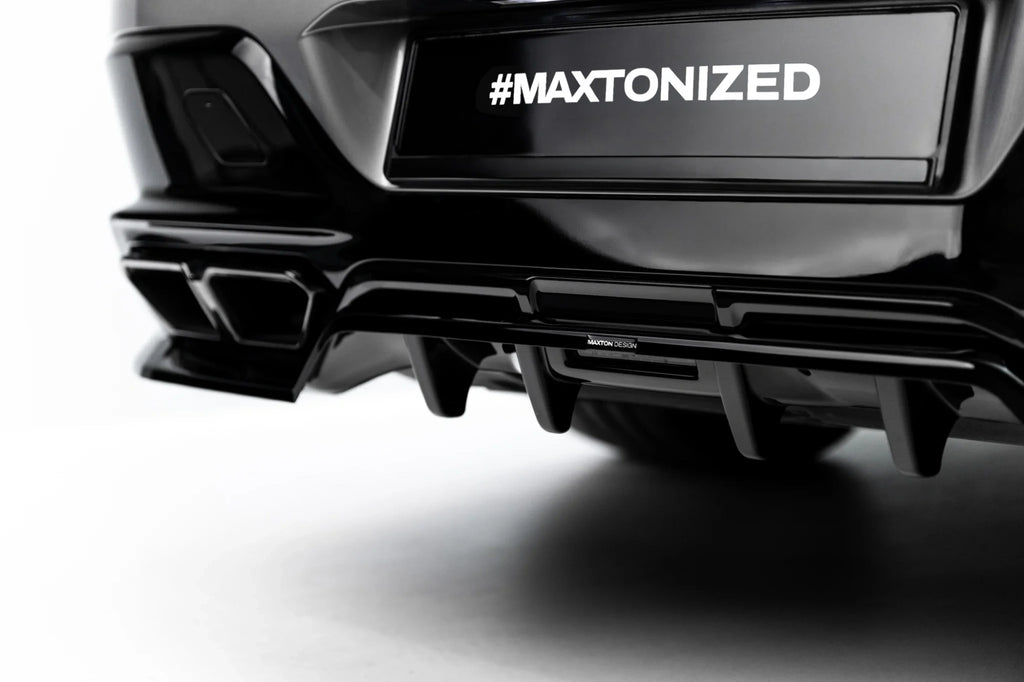 Splitter Posteriore Centrale V.2 BMW Serie 7 M760e xDrive G70 (con barre verticali) (2022-)