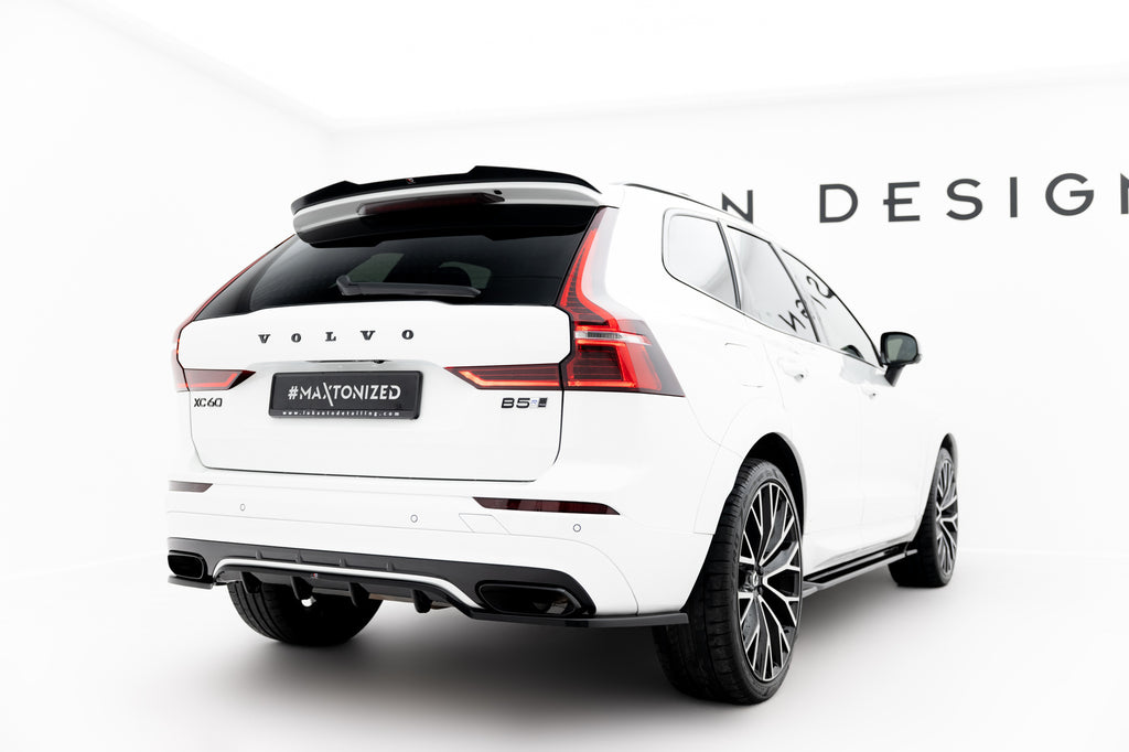 Splitter Posteriore Centrale con Barre Verticali compatibile con Volvo XC60 Mk2 R-Design Mk2 (2017-2021)