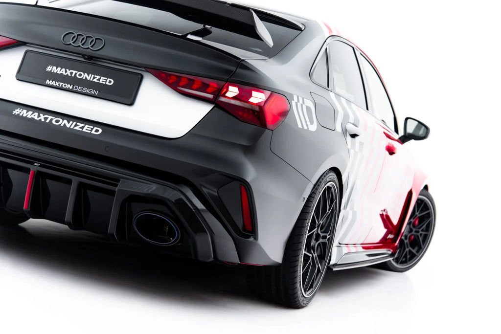 Diffusore Posteriore Audi RS3 8Y Sportback 8Y Facelift (Versione con catadiottro originale)