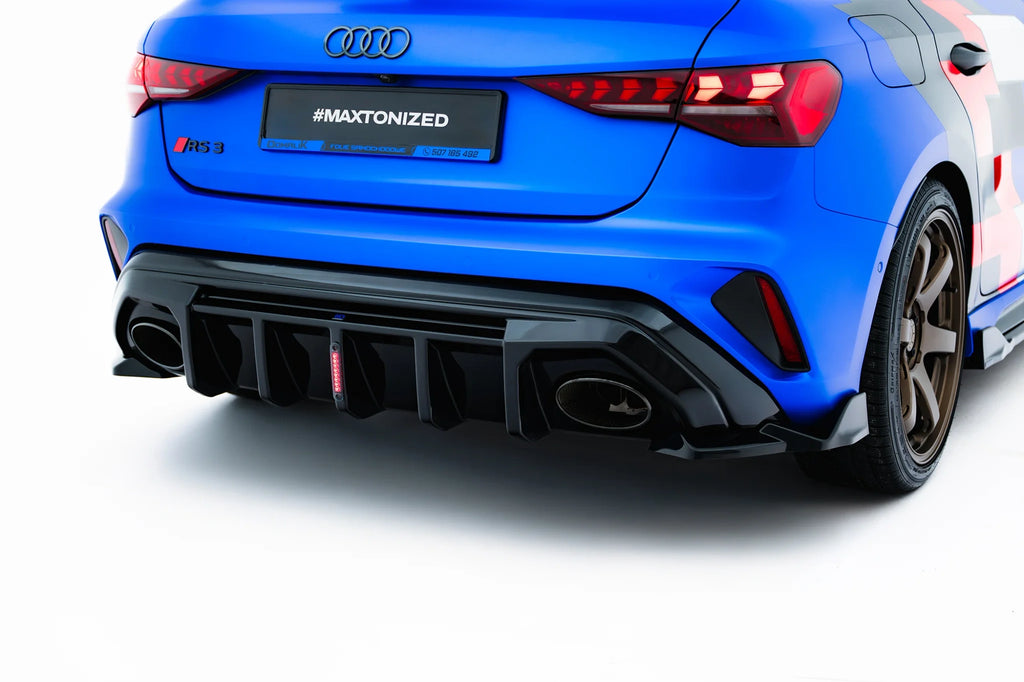Diffusore Posteriore Audi RS3 Berlina 8Y Facelift (Versione con luce LED)