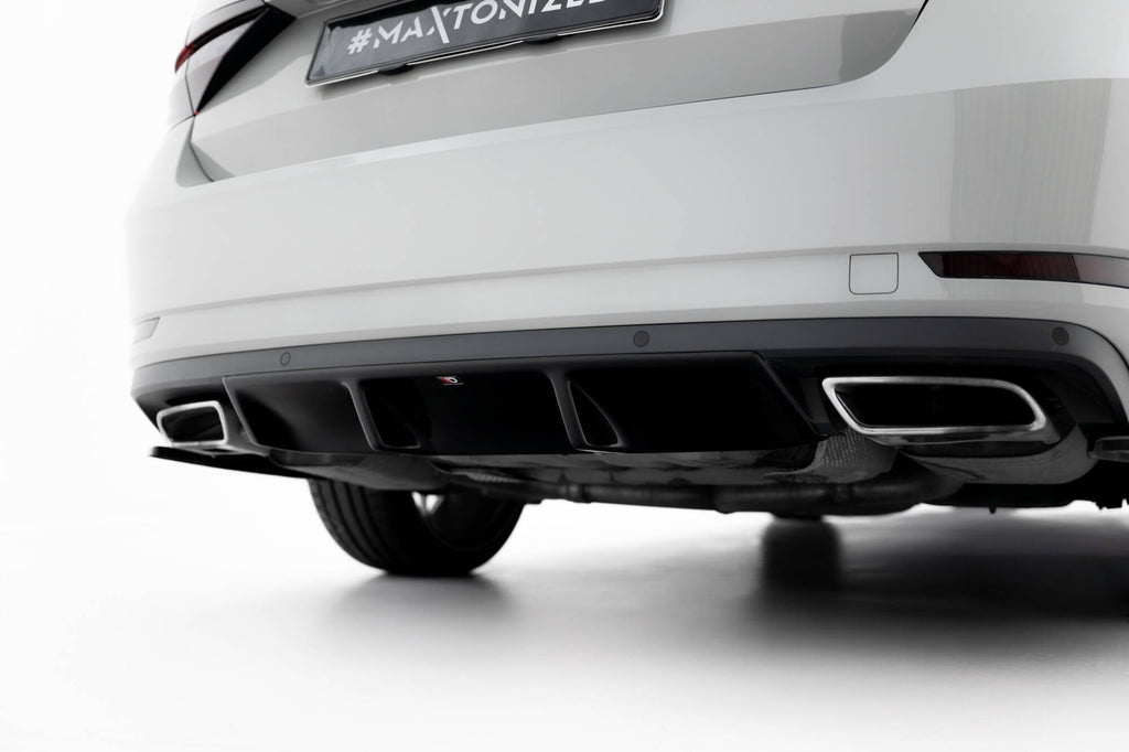 Diffusore Posteriore V.1 Skoda Superb Mk3