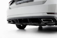 Carica l'immagine nel visualizzatore di Gallery, Diffusore Posteriore V.1 Skoda Superb Mk3