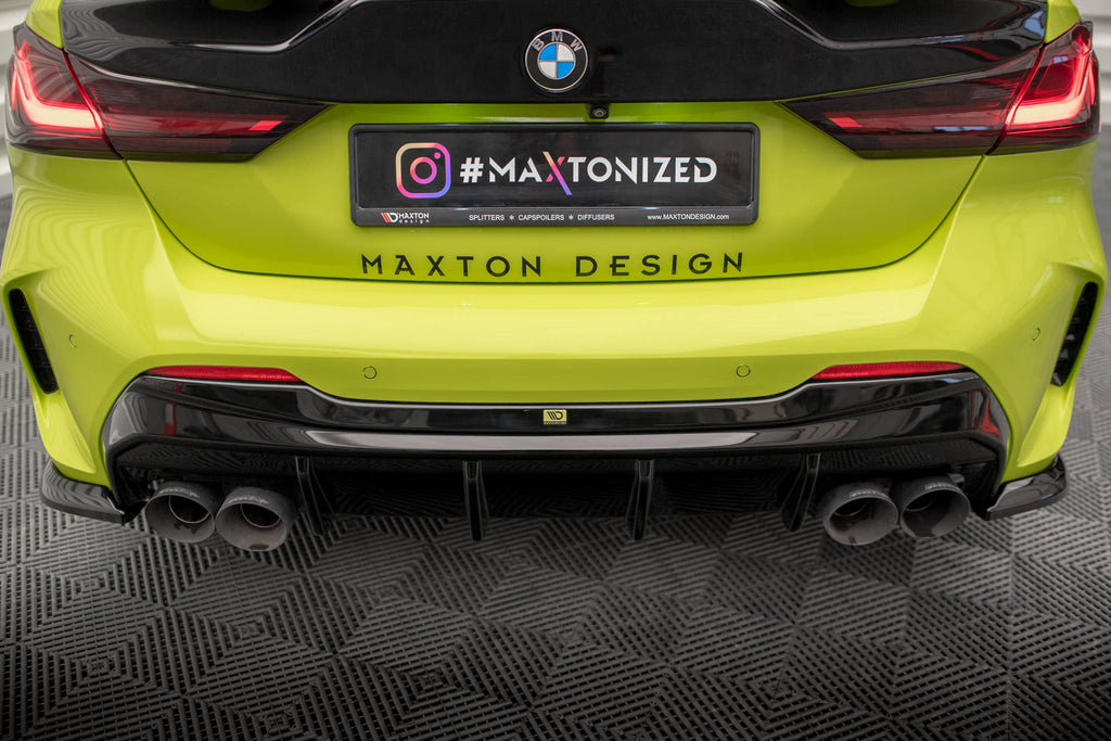 Diffusore Posteriore V.3 con Scarico Milltek BMW Serie 1 F40 M135i