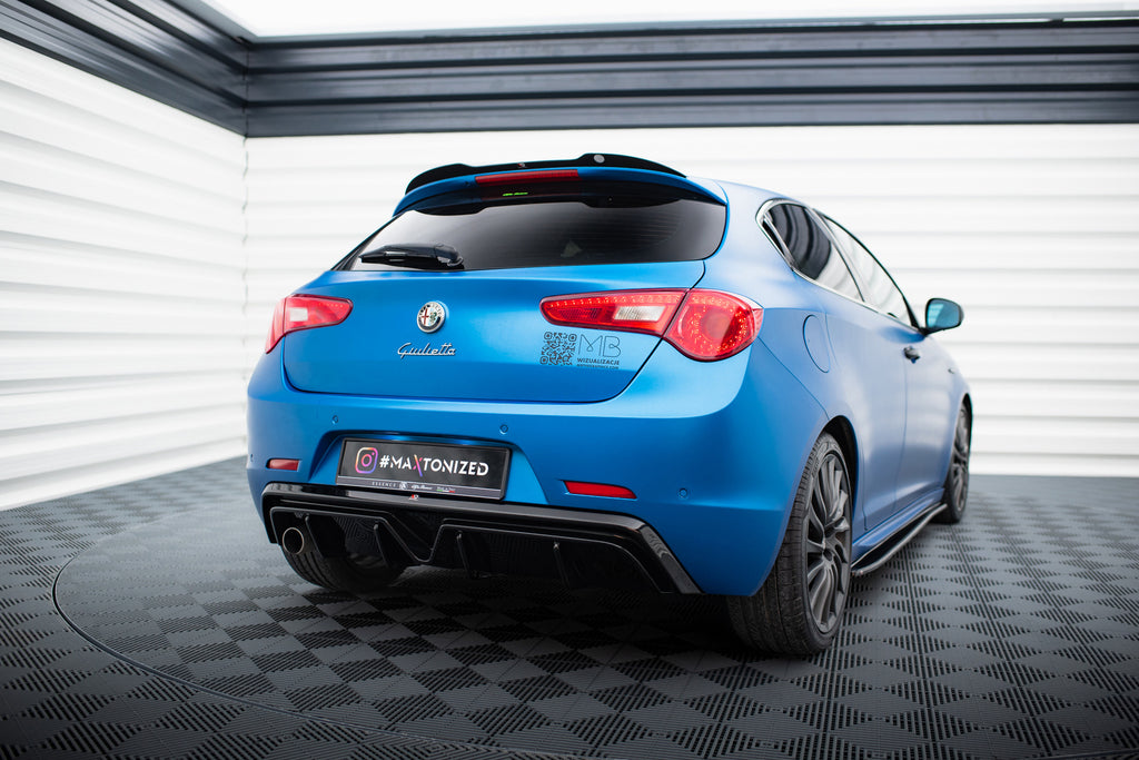 Diffusore Posteriore compatibile con Alfa Romeo Giulietta (versione scarico singolo) 940 (2010-2020)