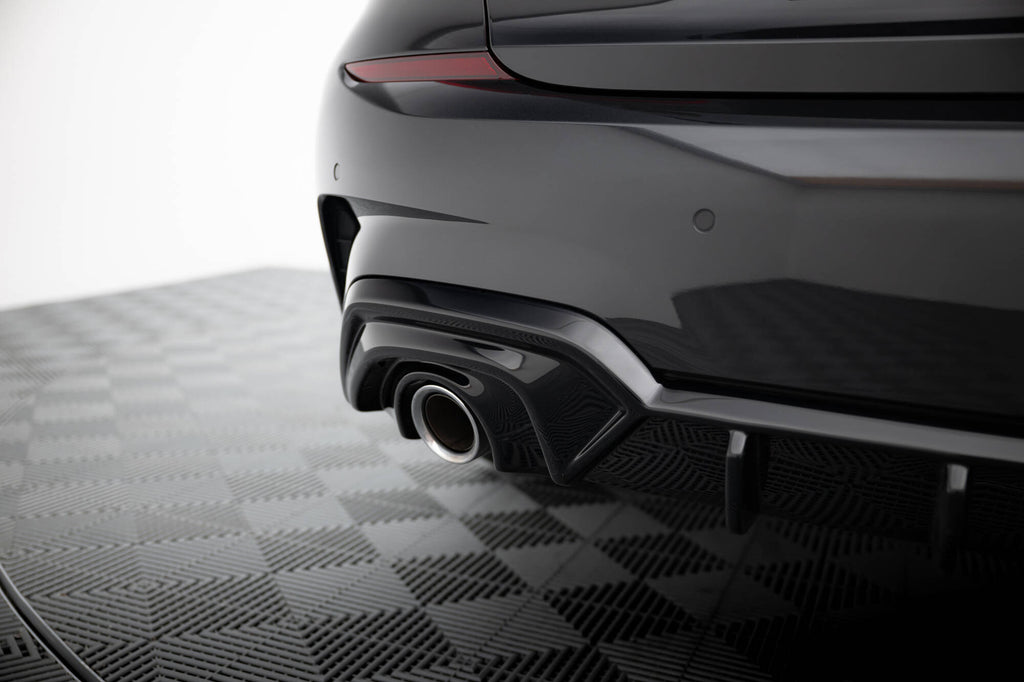 Diffusore Posteriore (per auto con gancio traino) compatibile con BMW Serie 3 M-Pack G20 / G21 (2018-2022)