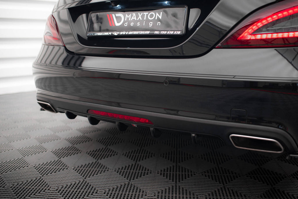 Diffusore Posteriore compatibile con Mercedes-Benz CLS C218 / C218 Facelift (2011-2018)