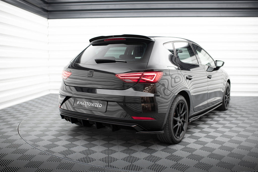 Estensione Spoiler compatibile con Seat Leon FR Hatchback Mk3 / Mk3 Facelift (2012-2020)