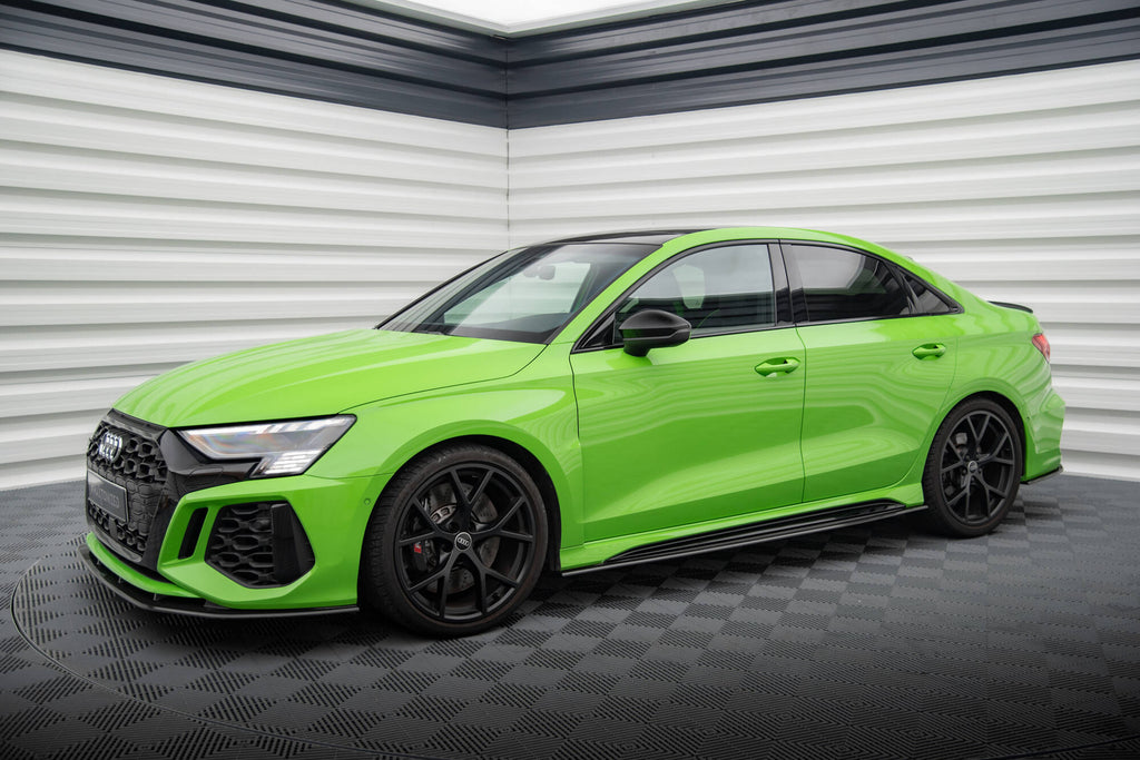 Set di Splitter in Fibra di Carbonio Prepreg Audi RS3 8Y Berlina