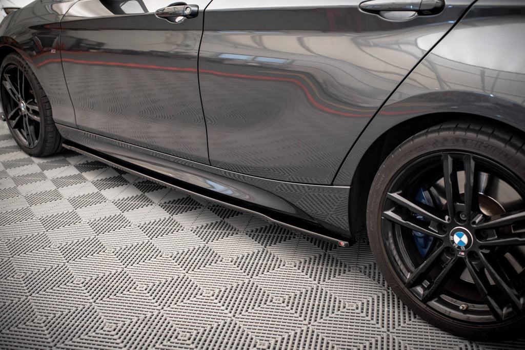 Set di Splitter V.1 compatibili con BMW Serie 1 M140i F20 Facelift (2015-2019)