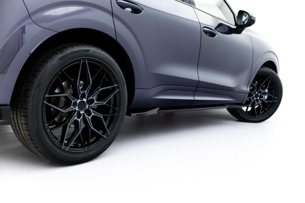 Kit Completo Splitter V.1 (versione senza gancio traino) compatibile con Cupra Terramar Mk1 (2024-)